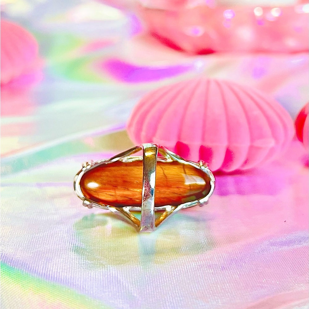 Long Oval Beveled Tigers Eye Statement Ring - image 3